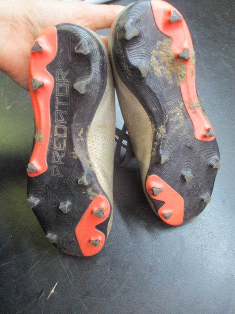 Used Adidas Predator Soccer Cleats - Size Youth 12