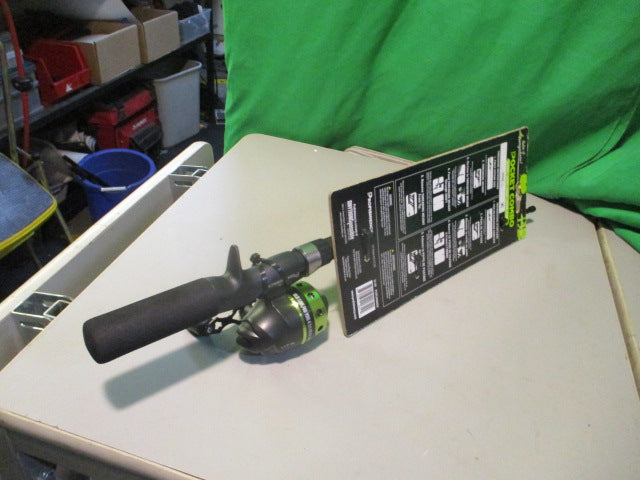 Load image into Gallery viewer, Profishiency Micro Green Splat Pocket Youth - 30in Fishing Pole Combo
