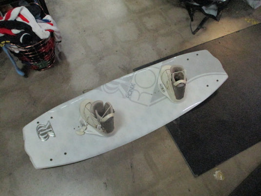 Used Ronix II 1.0 Womens Wakeboard Size W 6-7 131cm
