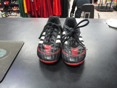 Used Adidas Puntero Size 13K Soccer Cleats
