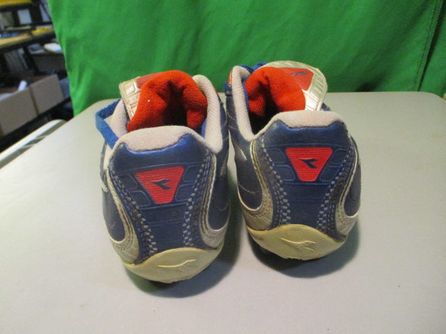 Load image into Gallery viewer, Used Diadora Size Youth 1 Soccer Cleats
