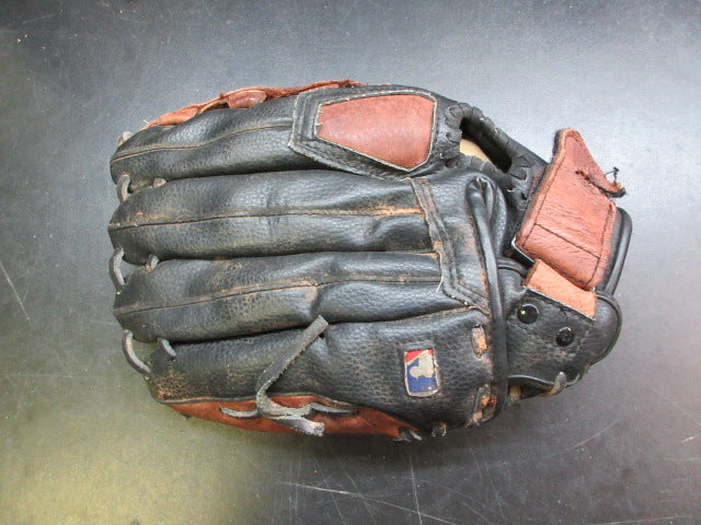 Load image into Gallery viewer, Used Wilson A2443 12.5" Leather Glove - RHT
