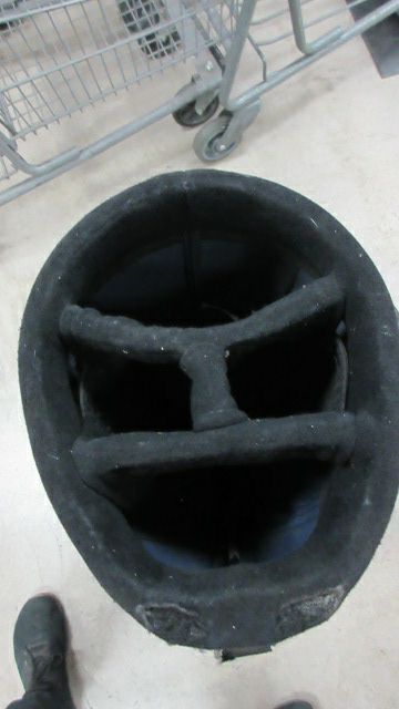 Load image into Gallery viewer, Used MacGregor 5 Divider Lightweiht Golf Bag w/ Rain Cover - Wear and Tears
