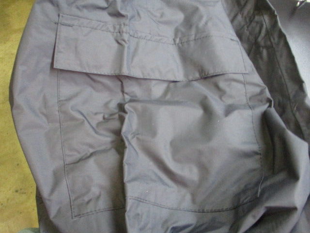 Load image into Gallery viewer, Used Coleman Inlet Nylon Pants w/ Cargo Pocket Size Medium - New Condition
