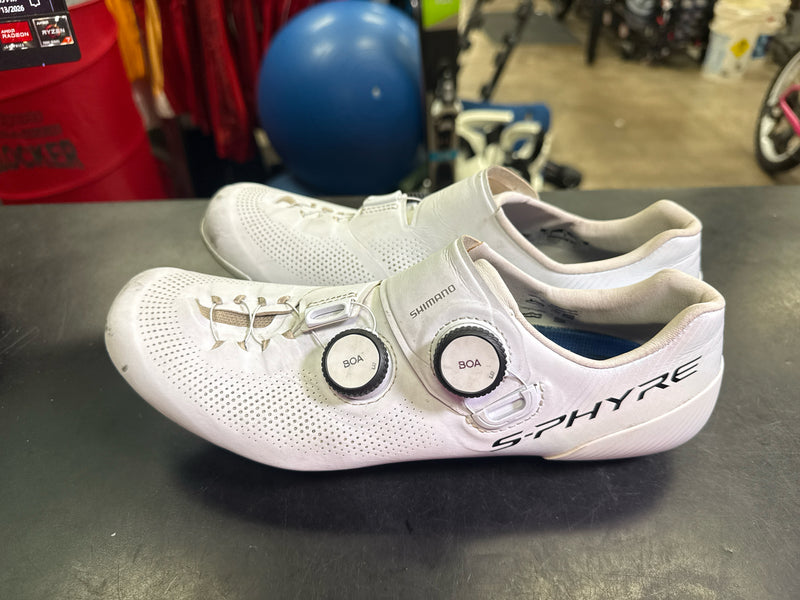 Load image into Gallery viewer, Used Shimano S-Phyre RC903 Road Cycling Shoes Size 8 Carbon Stiffness 12
