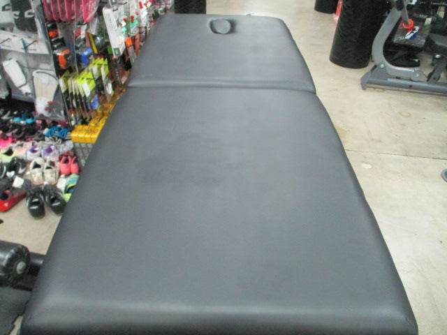 Load image into Gallery viewer, Used Best Massage folding Massage Table
