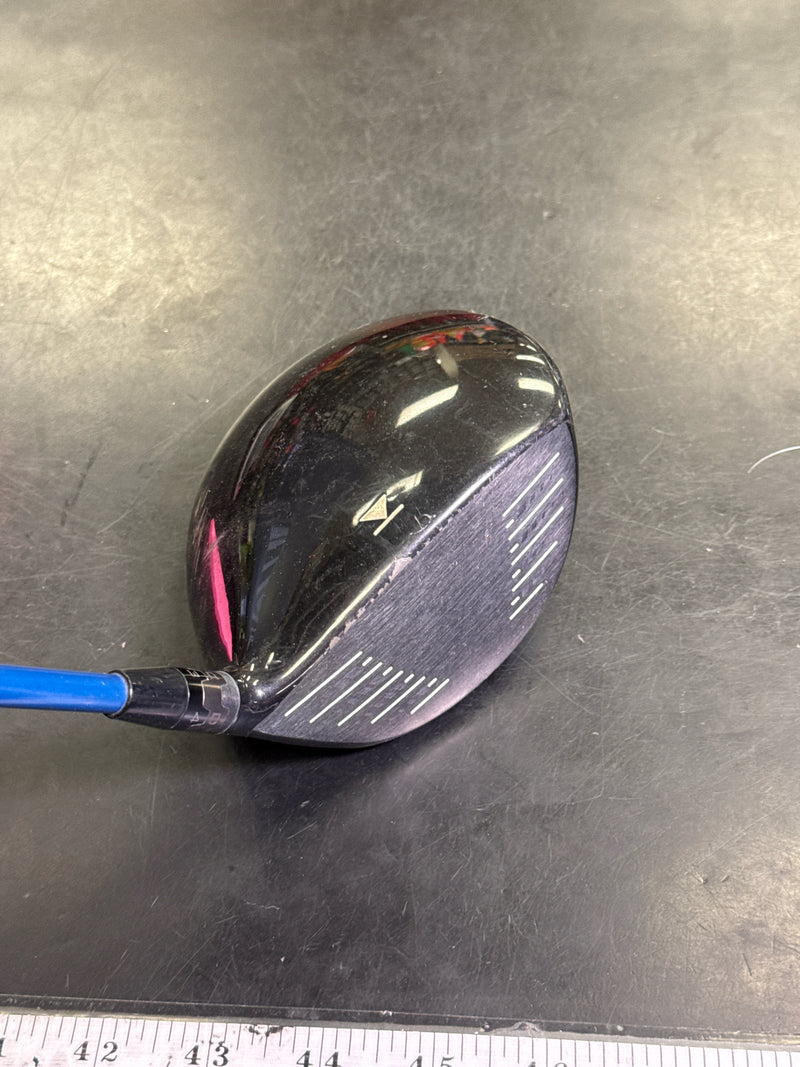 Load image into Gallery viewer, Used Titleist 913 D3 8.5º Left Hand Driver
