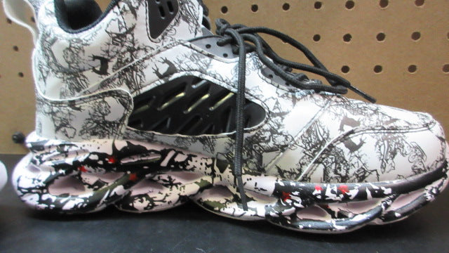 Load image into Gallery viewer, Used Japanese Techwear Shoes - Size 8.5 - 9
