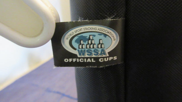 Load image into Gallery viewer, Used Speed Stacks Cups - 10 Cups - small wear - one crack
