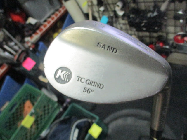 Load image into Gallery viewer, Used TC Grind 56 Deg RH 90 Yard Wedge
