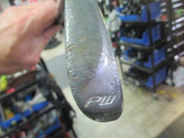 Load image into Gallery viewer, Used Top Flite PW RH Jr Golf Club
