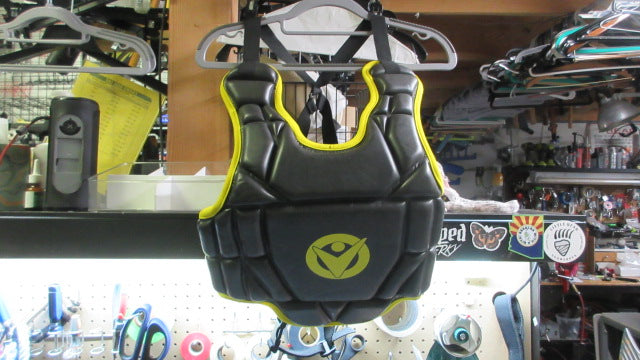 Load image into Gallery viewer, Used Victory Martial Arts Chest Protector - Youth
