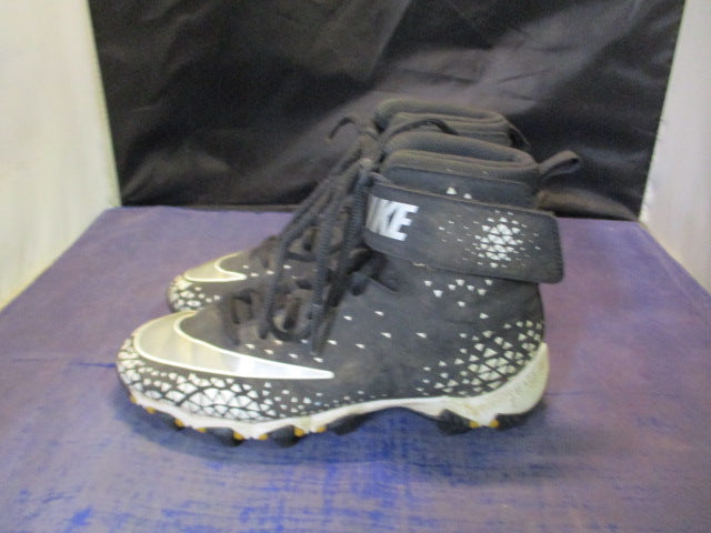 Load image into Gallery viewer, Used Nike Force Savage Cleats Youth Size 2
