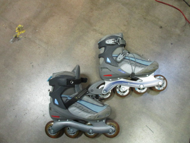 Load image into Gallery viewer, Used Ultra Wheels FUEL Abec 5 Womens 8 In-line Skates
