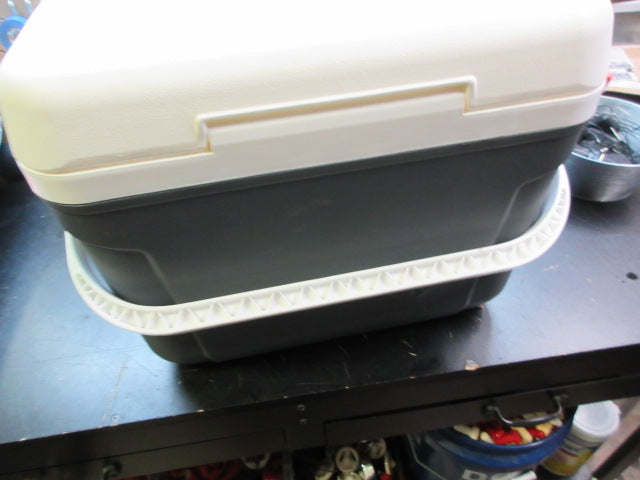 Load image into Gallery viewer, Used Ozark Trail 30-Quart Cooler
