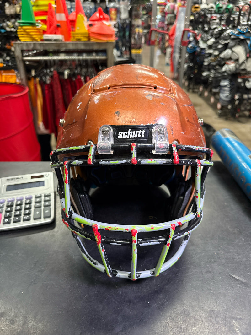 Load image into Gallery viewer, Used Schutt F7 VTD Collegiate Football Helmet Size XL Last Cert 2025 MFG 2023
