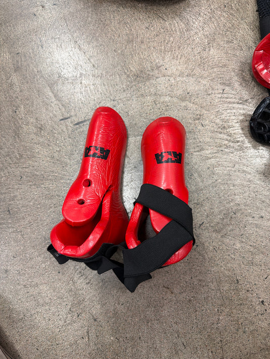 Used ATA foot cover Small red