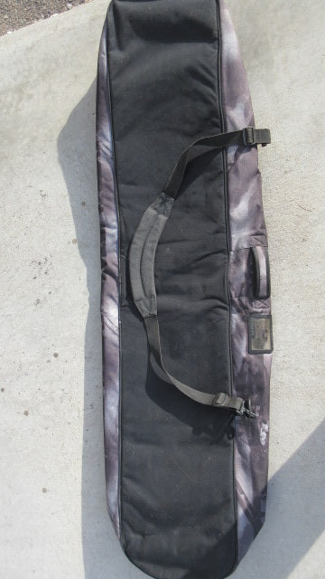 Load image into Gallery viewer, Used Dakine 165cm Snowbaord Bag
