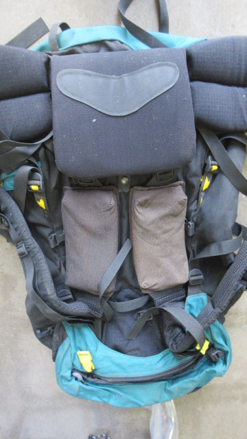 Load image into Gallery viewer, Used Mountainsmith Frostfire 53 Backpack
