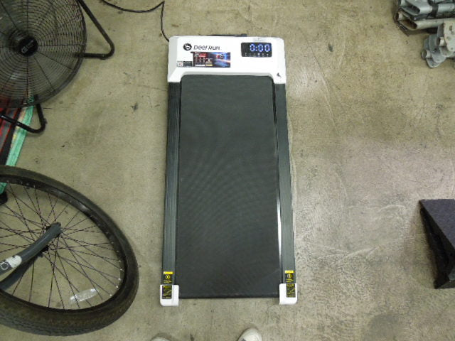 Load image into Gallery viewer, Used Deeerun Smart Under Desk App Controlled Walking Pad
