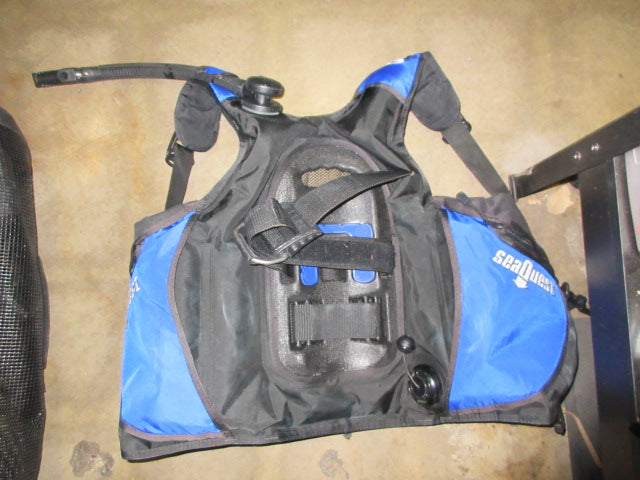 Load image into Gallery viewer, Used SeaQuest ADV Spectrum 3 Size Small BCD
