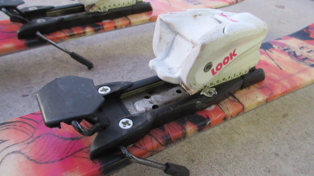 Load image into Gallery viewer, Used Line 311  Snow Angel Celebrity Downhill Skis 113cm
