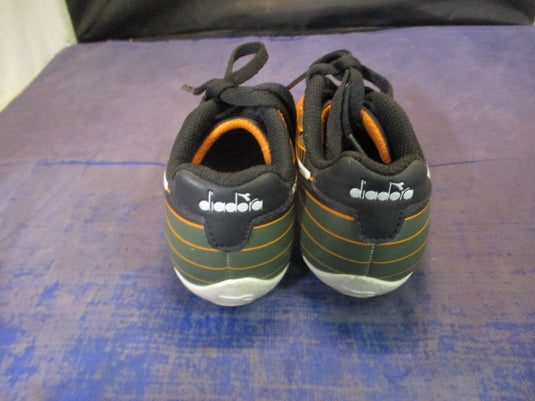 Used Diadora Soccer Cleats Youth Size 9.5K