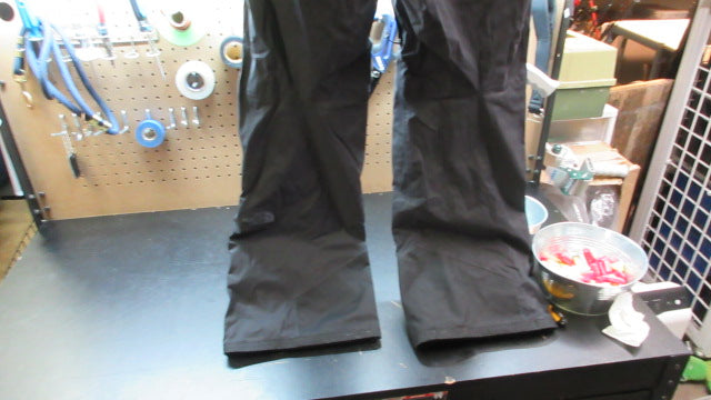 Load image into Gallery viewer, Used North Face Winter Snow Pants - Size Small
