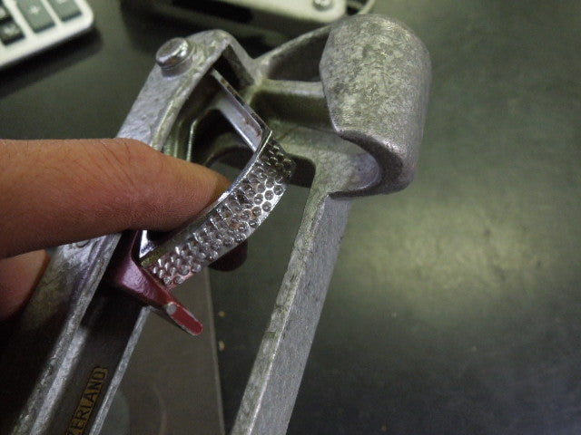 Load image into Gallery viewer, Used Vintage Jumar Fixed Rope Ascenders Set of 2
