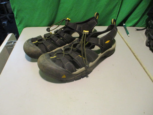 Used Keen Size 12 Water Shoes Sandals