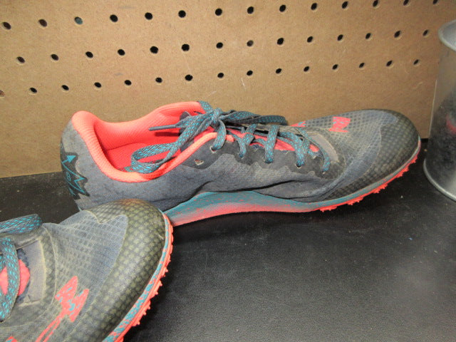 Load image into Gallery viewer, Used Under Armour Brigade XC Low Spiked Track Shoes - Size 9.5
