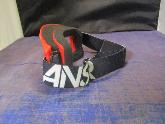 Load image into Gallery viewer, Used Ansr Riding Goggles
