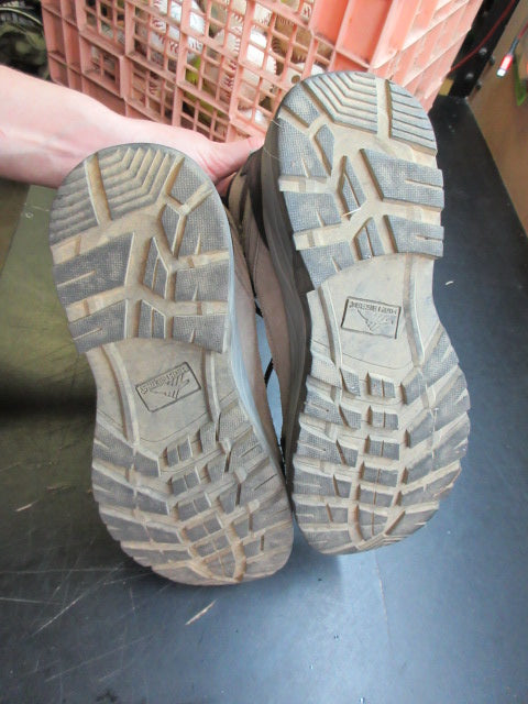 Used High Sierra Trekker Hiking Shoes - 8.5