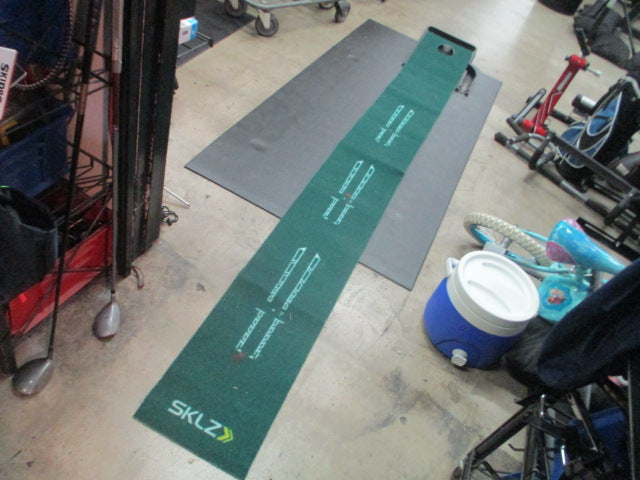 Load image into Gallery viewer, Used Sklz Accelerator Pro Putting Cup

