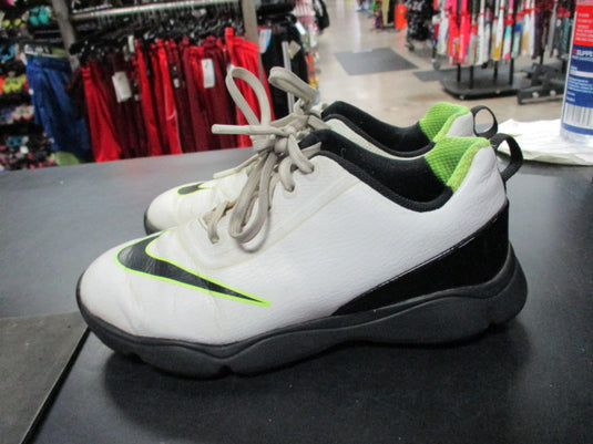 Used Nike Control Volt Junior Size Youth 2 Golf Shoes - Needs New Spikes