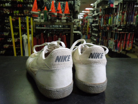 Vintage Nike 1984 Bruin Turf Shoe Size 8.5 Pre Patent Version