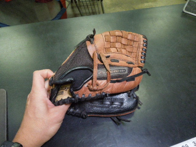 Load image into Gallery viewer, Used Louisville Slugger Genesis Series GENB1000 10" RHT Glove
