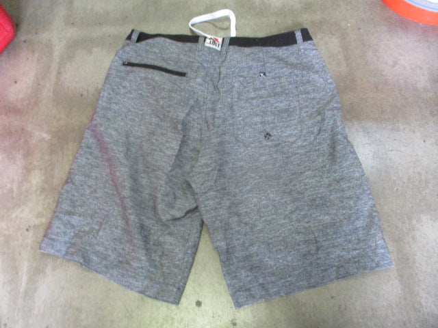 Load image into Gallery viewer, Used Lost Seaworthy 34&quot; Swim Trunks
