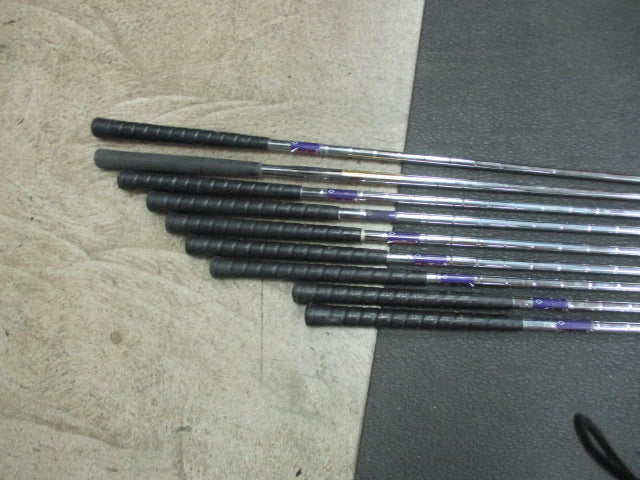 Load image into Gallery viewer, Used Cleveland Vas 792 Iron Set 3 - PW, D Gap Wedge - RH
