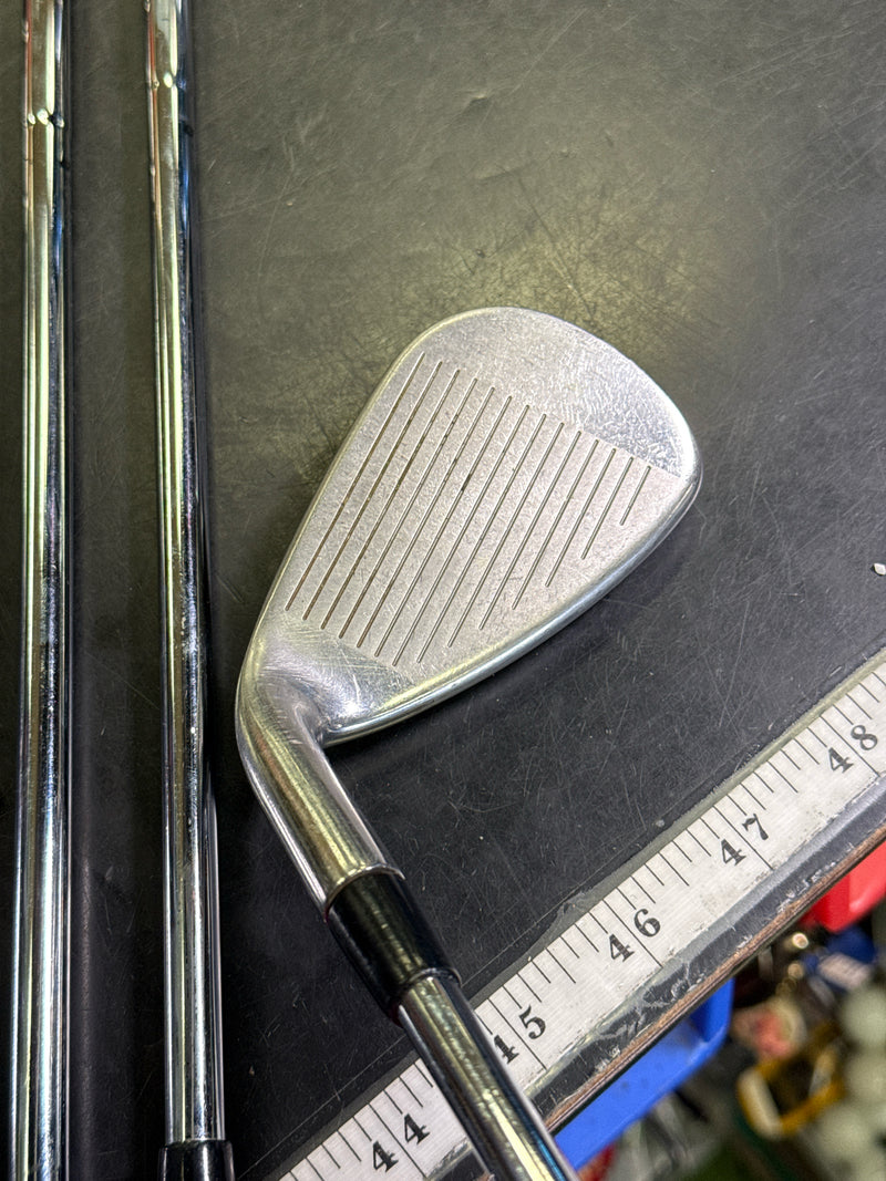 Load image into Gallery viewer, Used Titleist AP1 Dual Cavity Tungsten Nickel Core 6pc Right Hand Iron Set
