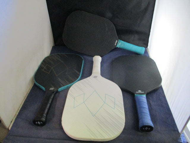 Load image into Gallery viewer, Used Diadem Icon V2 Pickleball Paddle - DEMO
