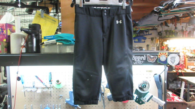 Load image into Gallery viewer, Used Under Armour Softball Pants - Size Youth Medium
