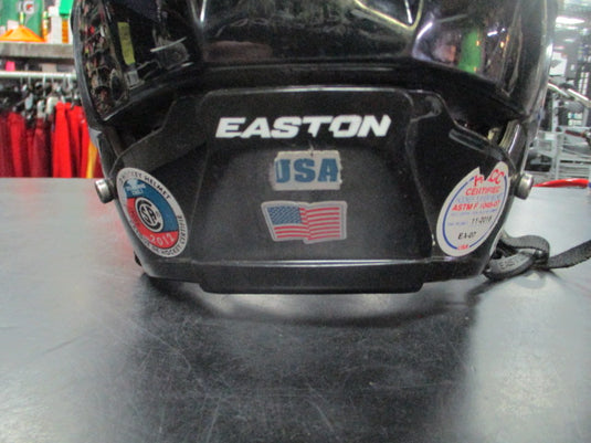 Used Easton E600 Adult Medium Hockey Helmet With Clear cage