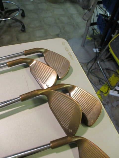 Load image into Gallery viewer, Used Ping EYE 2 Green Dot RH Beryllium IRON SET 2-PW-SW Matching Serial
