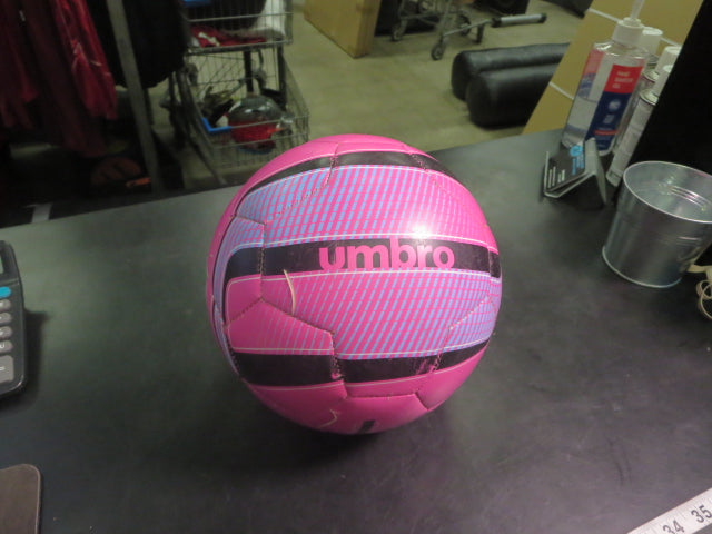 Load image into Gallery viewer, Used Umbro Size 3 Soccer Ball
