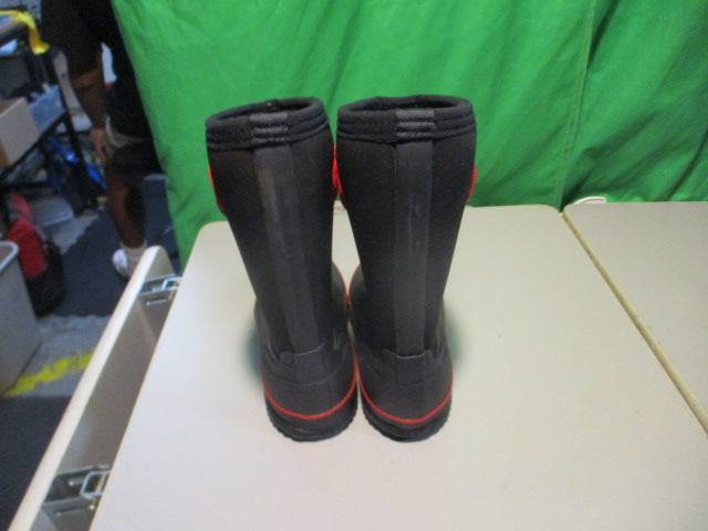 Load image into Gallery viewer, Used Size 1 Water Proof Rain Boots
