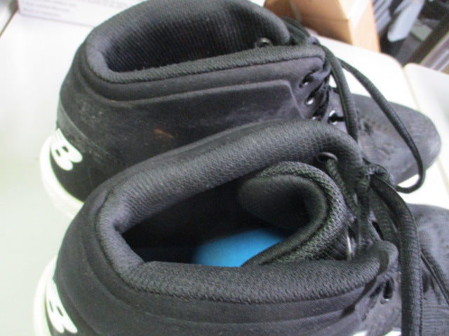 Load image into Gallery viewer, Used New Balance Fresh Foam Mid Metal Baseball Cleats Size 14
