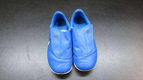 Used Nike Tiempo Legend Soccer Shoes - Size Youth 11