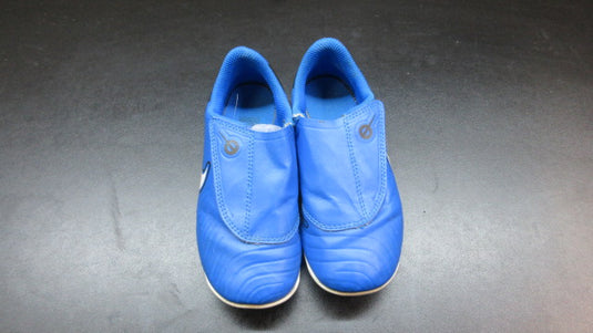 Used Nike Tiempo Legend Soccer Shoes - Size Youth 11