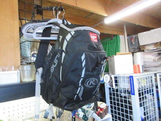 Used Rawlings R400 Baseball Backpack